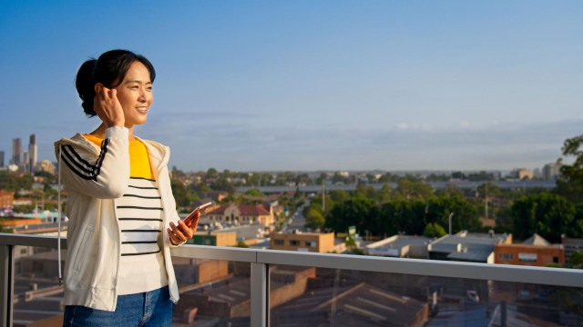 De fundamentele omgeving voor het leven die God voor de mensheid schept: geluid