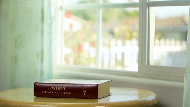 De betekenis van het feit dat God de naam Almachtige God aanneemt